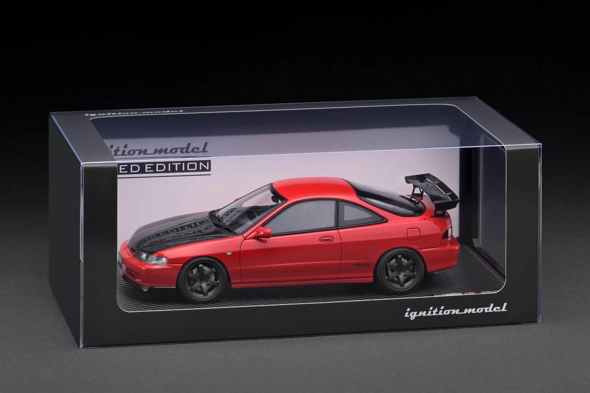 Ignition Model 1:18 Honda Integra Type-R (DC2) in Red with B18C Engine - Image 7