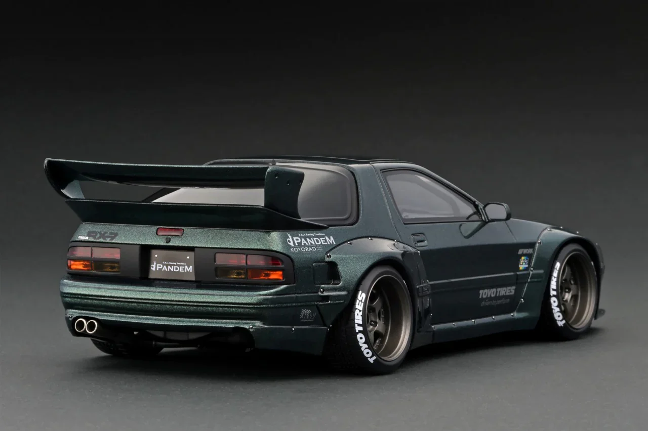 Ignition Model 1:18 Mazda RX-7 (FC3S) Pandem in Green Metallic - Image 2