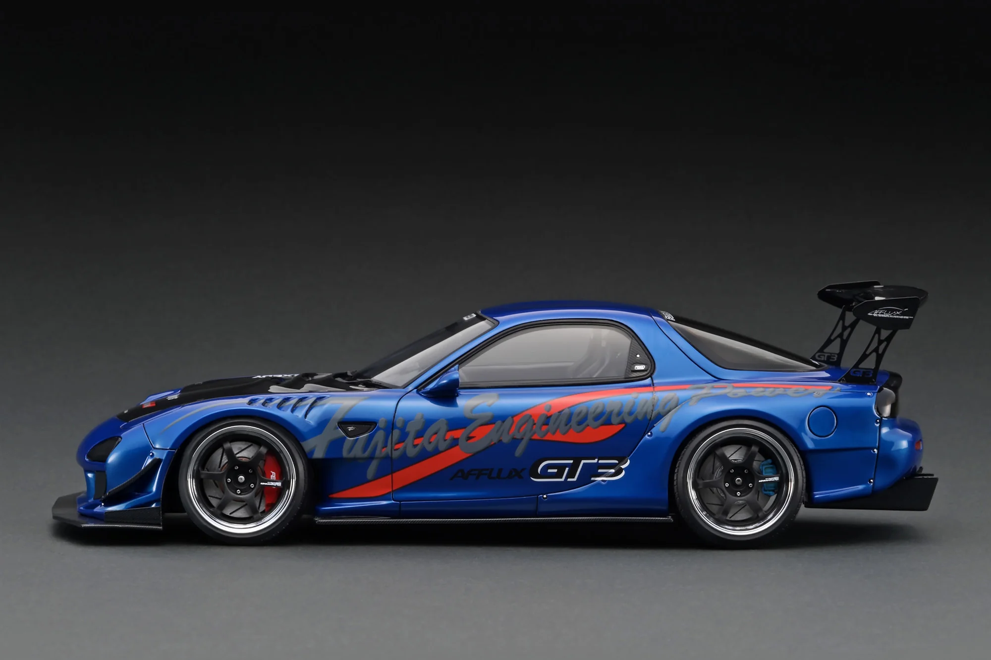 Ignition Model 1:18 Mazda RX-7 (FD3S) FEED Afflux GT3 in Blue Metallic with 13B Engine DIsplay - Image 4