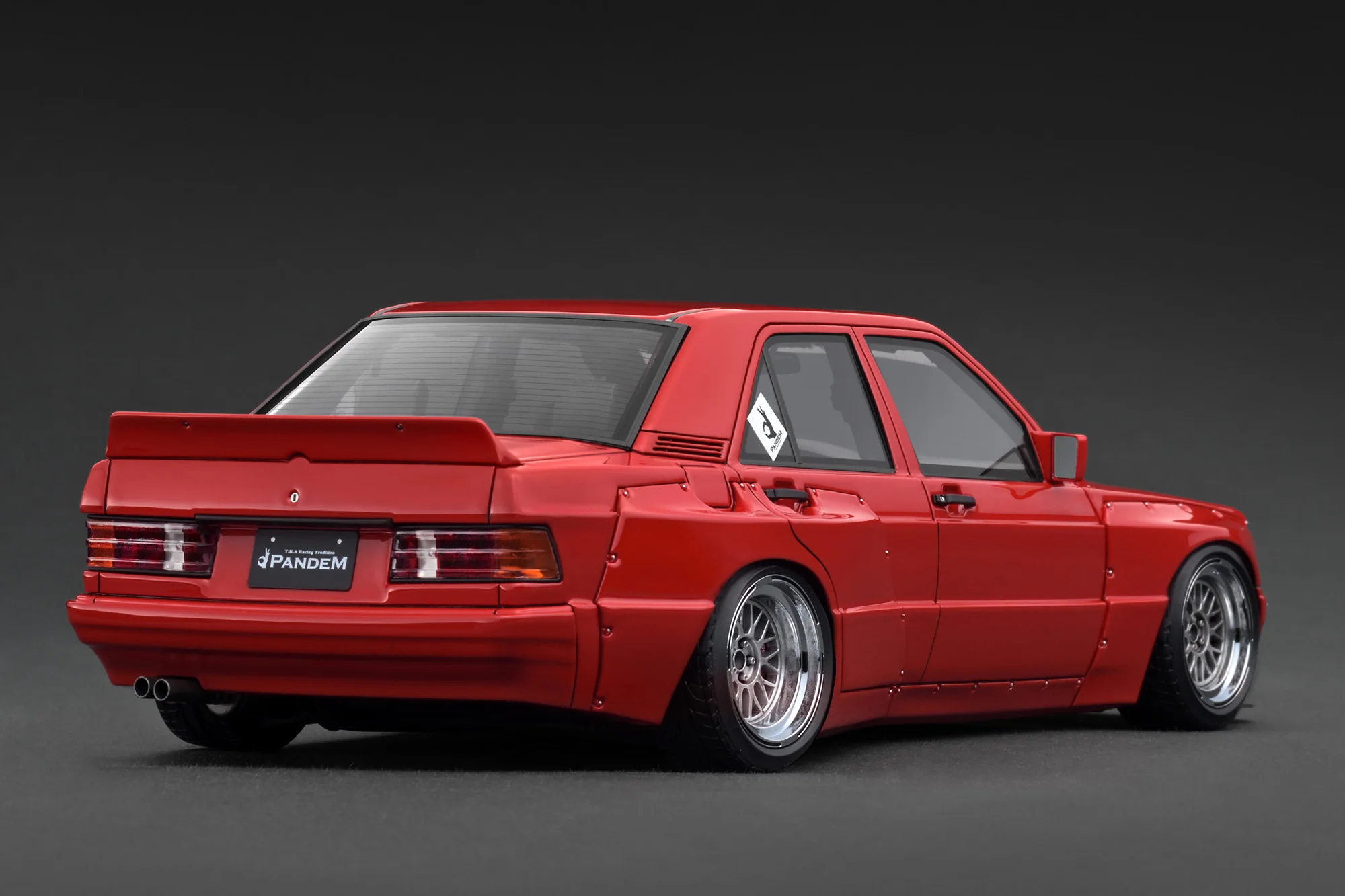 Ignition Model 1:18 Mercedes-Benz  PANDEM 190 in Red - Image 2
