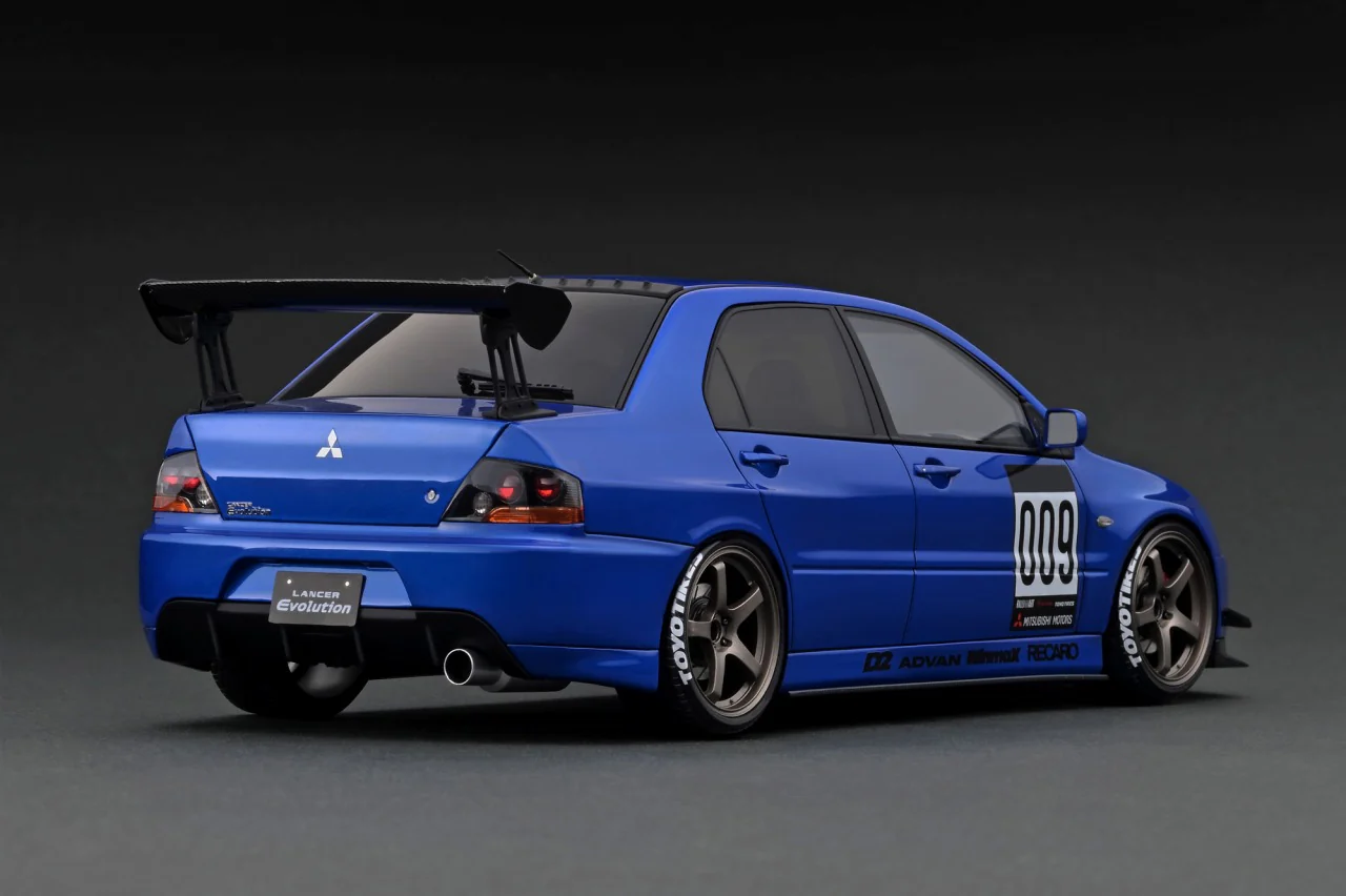 Ignition Model 1:18 Mitsubishi Lancer Evolution IX (CT9A) in Blue - Image 2