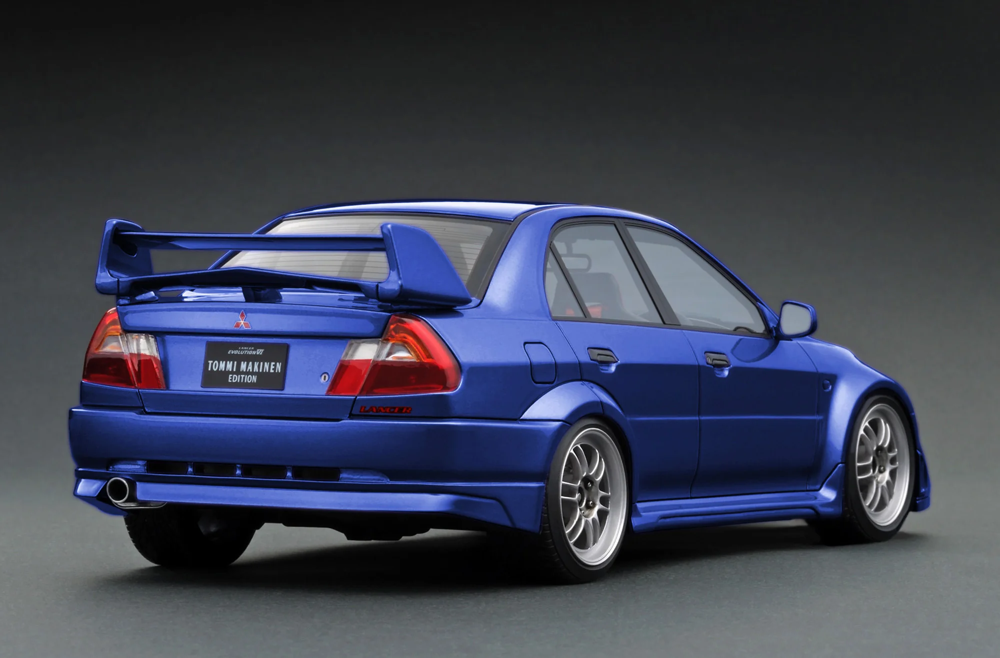 Ignition Model 1:18 Mitsubishi Lancer Evolution VI GSR T.M.E (CP9A) Blue Metallic - Image 2