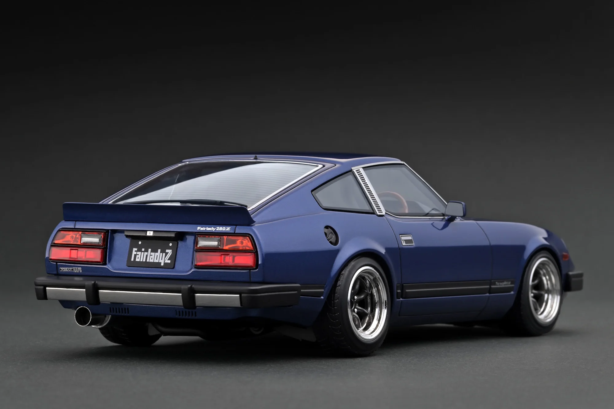 Ignition Model 1:18 Nissan Fairlady Z (S130) in Blue Metallic - Image 2