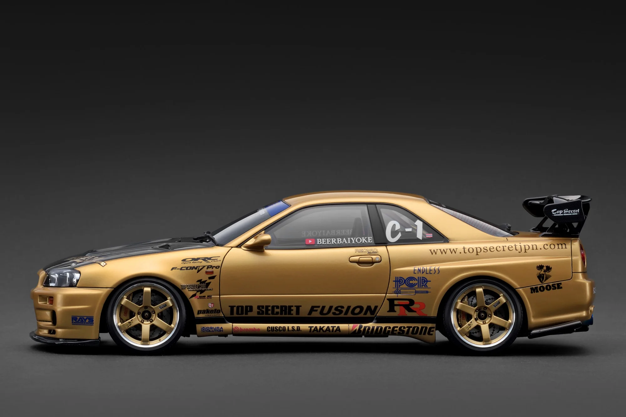Ignition Model 1:18 Nissan Skyline 34GT-R (R34) TOP SECRET in Gold - Image 2