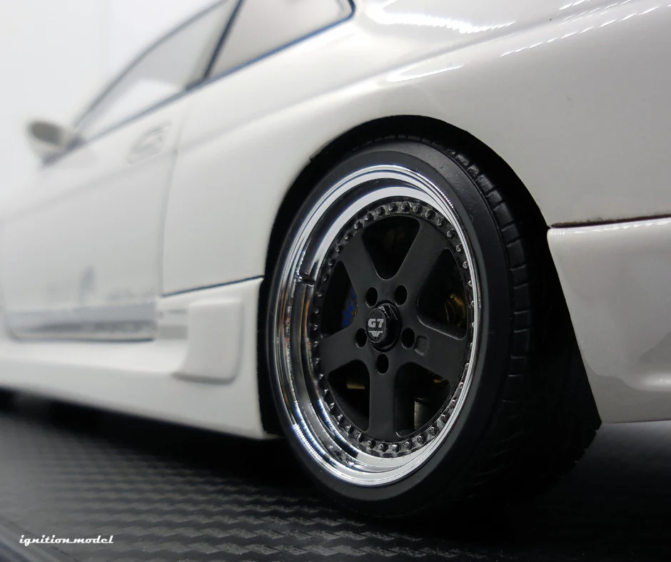 Ignition Model 1:18 Nissan Skyline (BNCR33) GT-R GReddy Version in Pearl White - Image 7