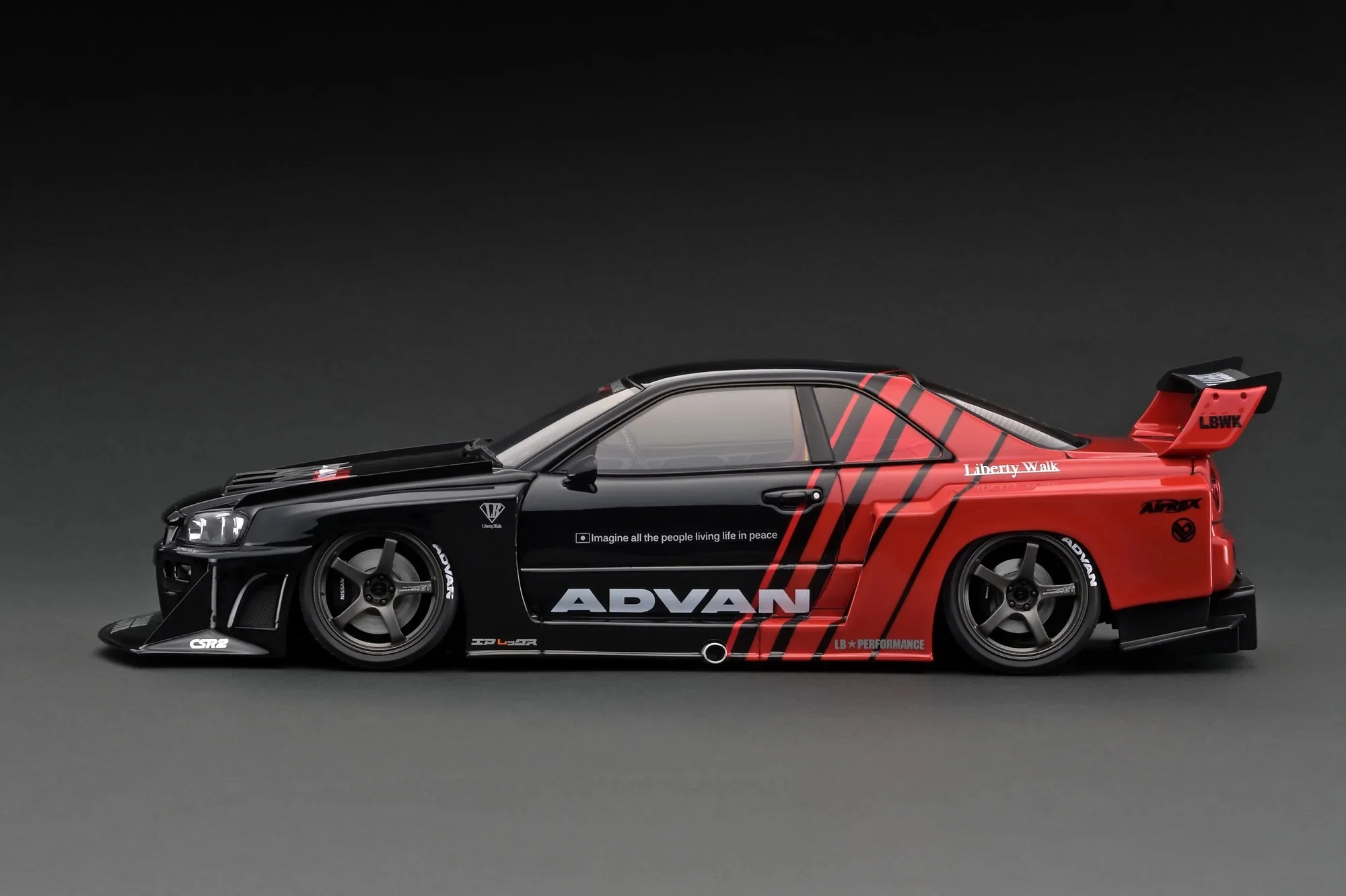 Ignition Model 1:18 Nissan Skyline (ER34) LBWK Super Silhouette Skyline Red / Black - Image 2