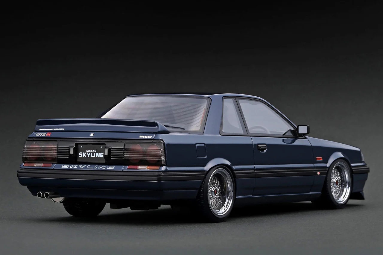Ignition Model 1:18 Nissan Skyline GTS-R (R-31) Blue Black - Image 3