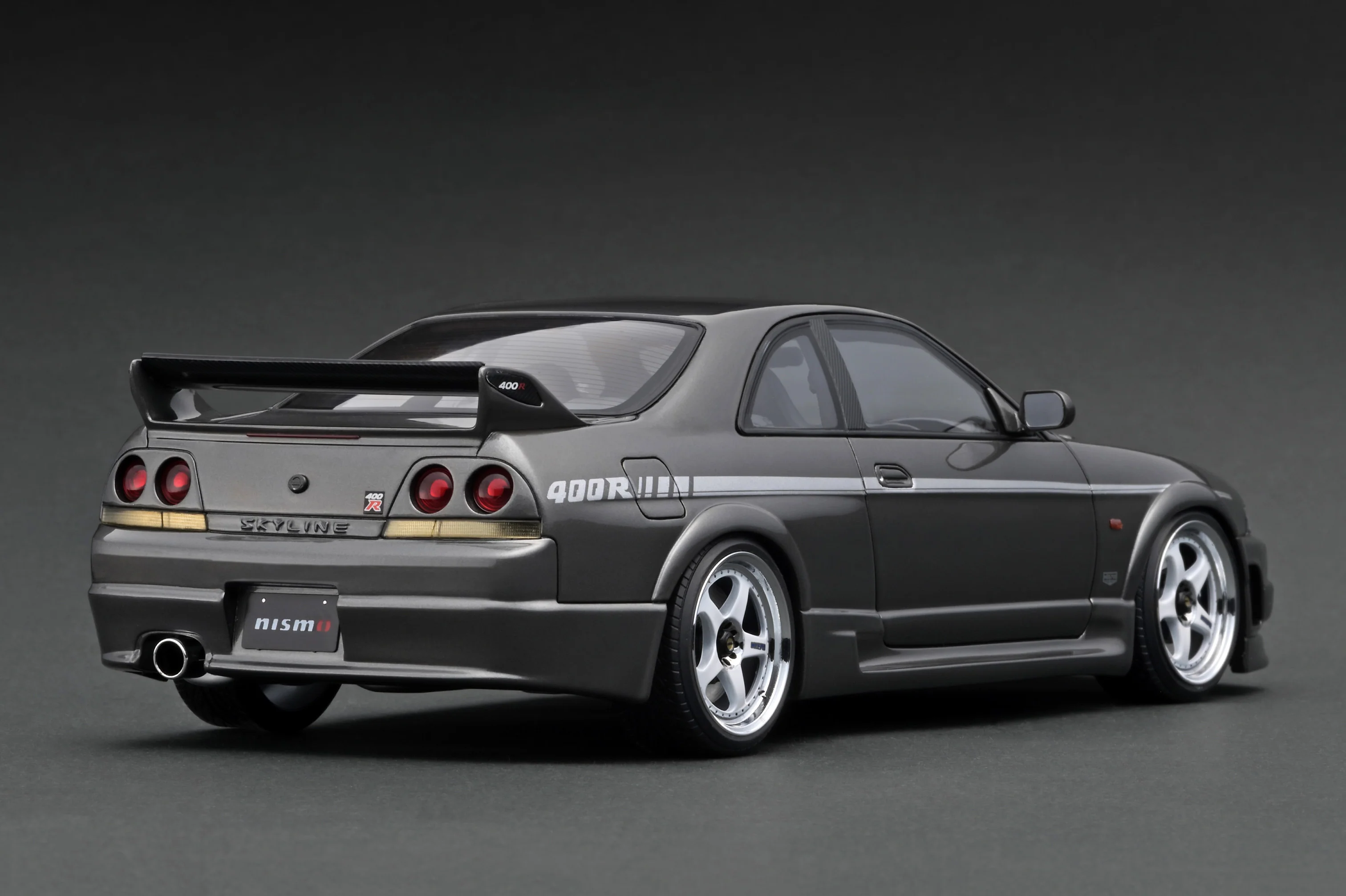 Ignition Model 1:18 Nissan Skyline (R33) GT-R NISMO 400R in Dark Gray Metallic - Image 2