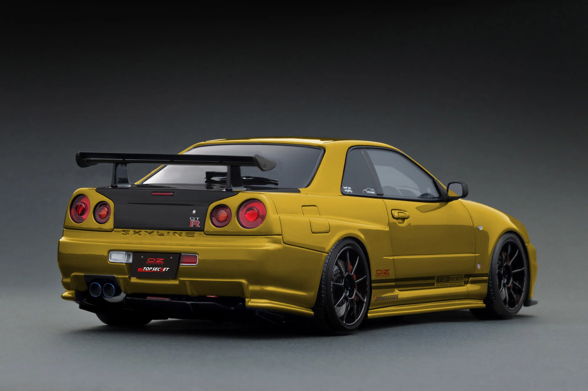 Ignition Model 1:18 Nissan Skyline (R34) GT-R TOP SECRET in Gold - Image 2