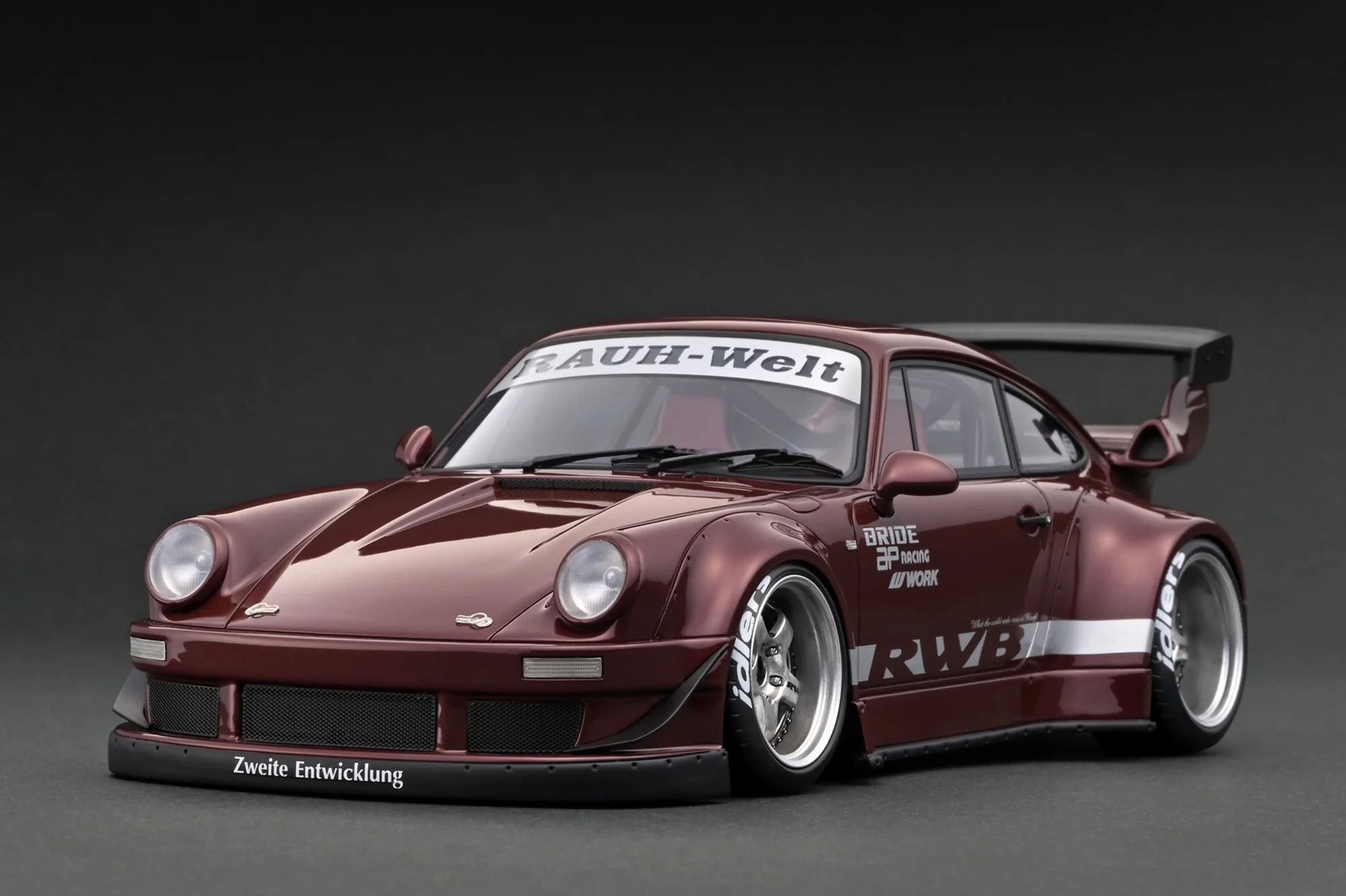 Ignition Model 1:18 Porsche 930 RWB in Dark Red