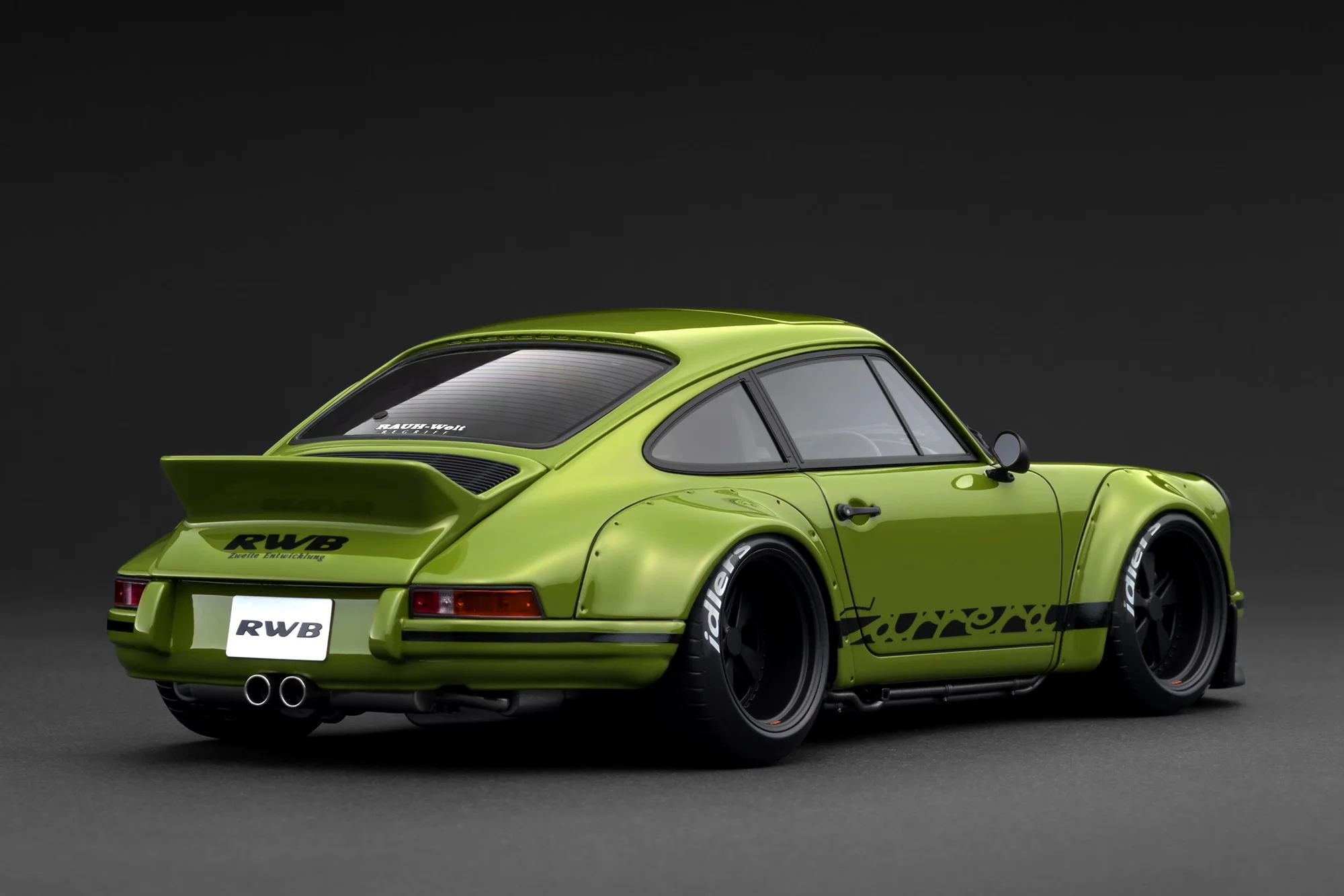 Ignition Model 1:18 RWB Backdate Green - Image 3
