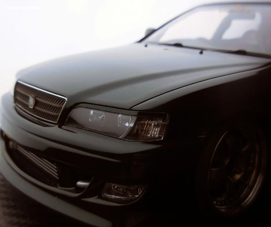 Ignition Model 1:18 Toyota Chaser (JZX100) VERTEX in Green Metallic - Image 15