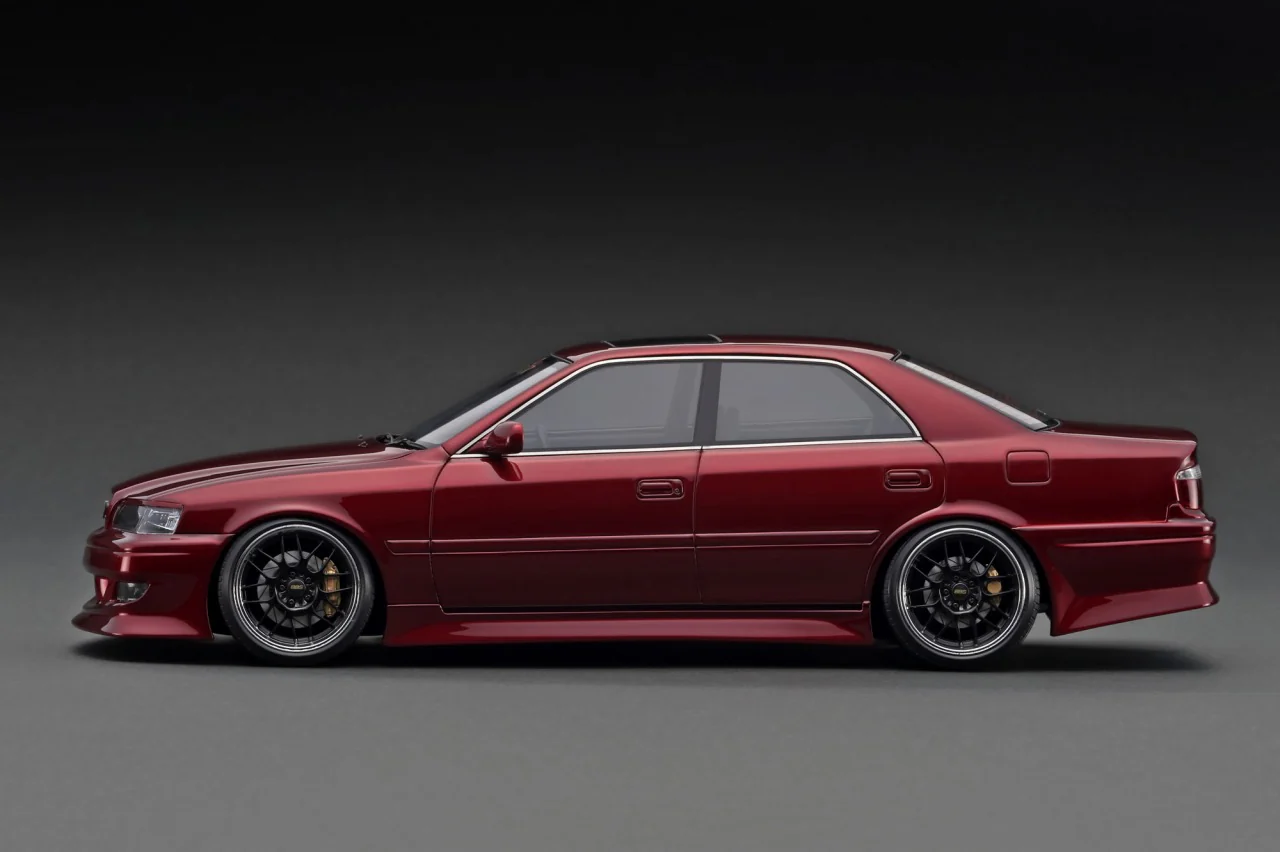 Ignition Model 1:18 Toyota Chaser (JZX100) VERTEX in Red Metallic - Image 3