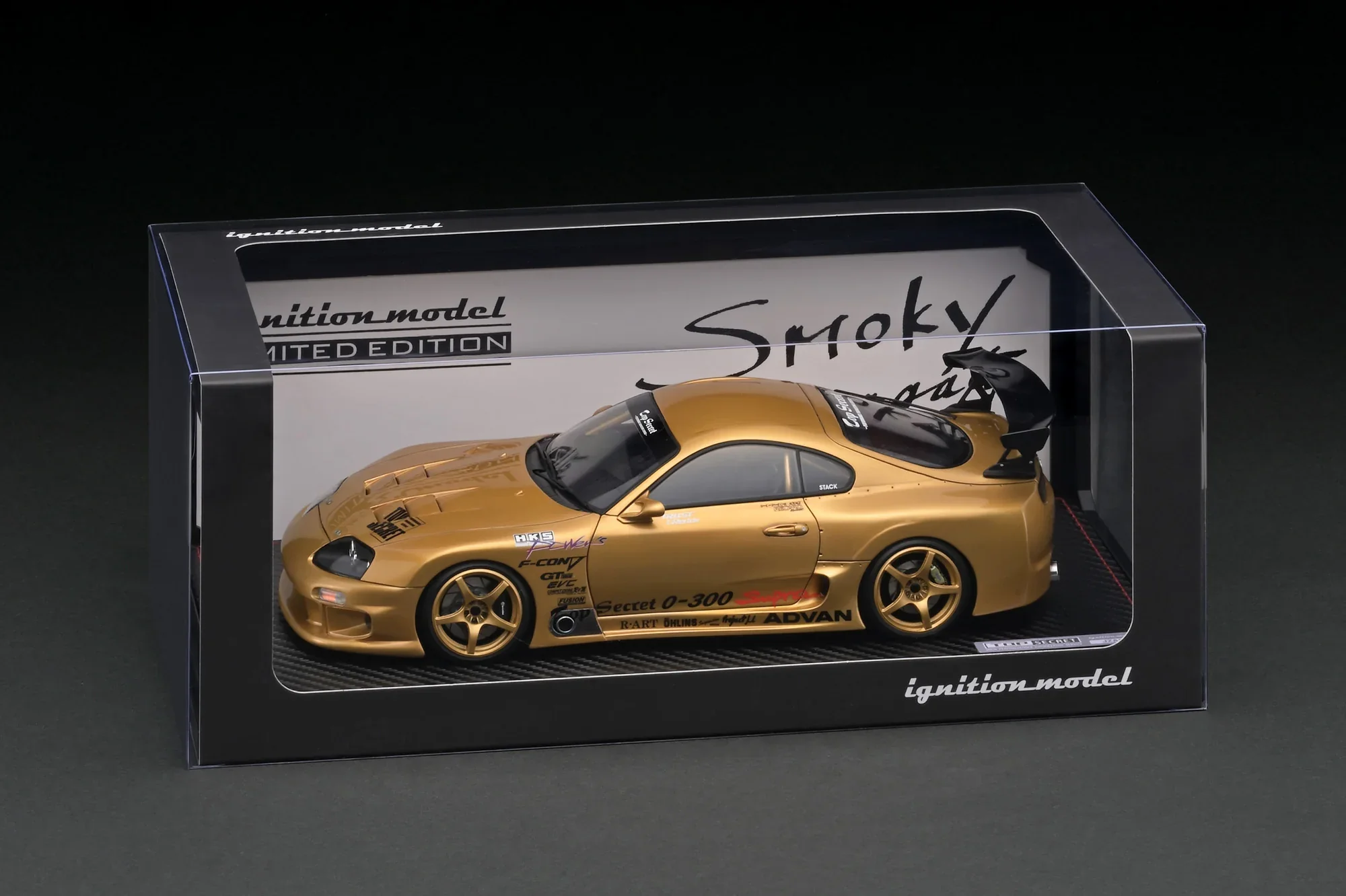 Ignition Model 1:18 Toyota Supra (JZA80) TOP SECRET "GT-300" in Gold with Smokey Nagata Figure - Image 6