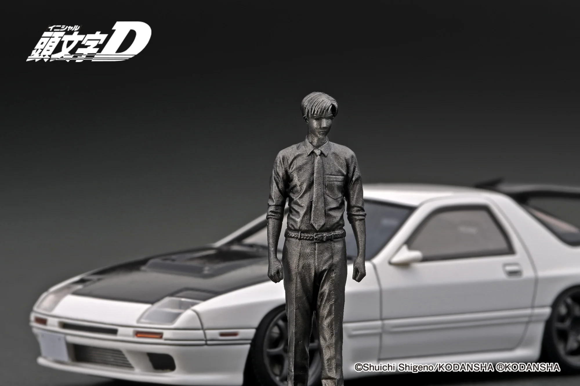Ignition Model 1:43 Mazda Savanna RX-7 Infini (FC3S) Initial D in White with Ryosuke Takahashi Figure - Image 6