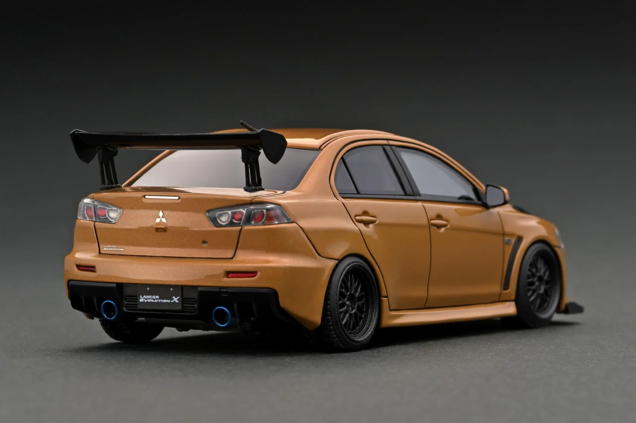 Ignition Model 1:43 Mitsubishi Lancer Evolution X (CZ4A) in Gold - Image 2