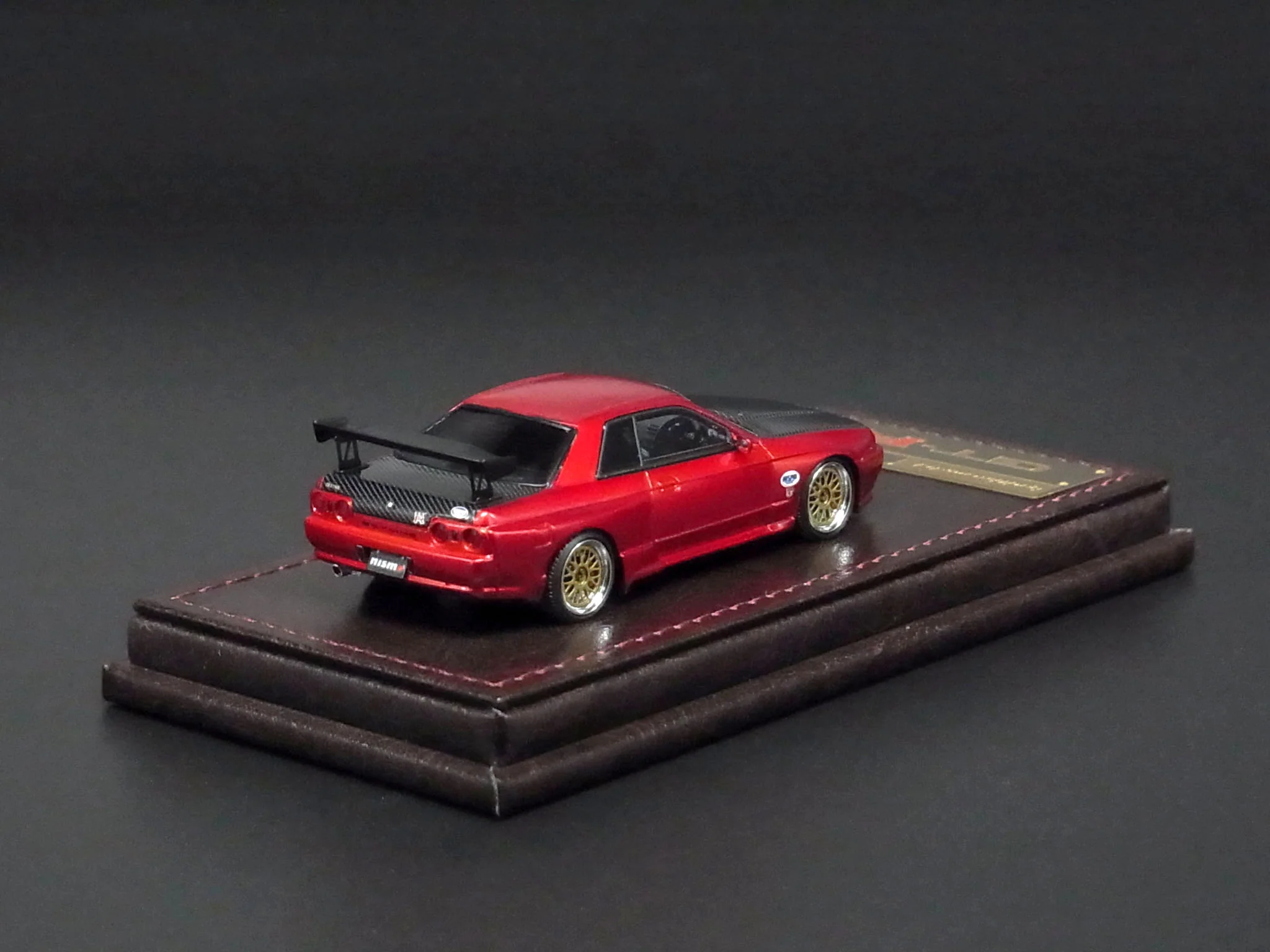 Ignition Model 1:64 Nissan Skyline GT-R (R32) Nismo in Red Metallic - Image 2