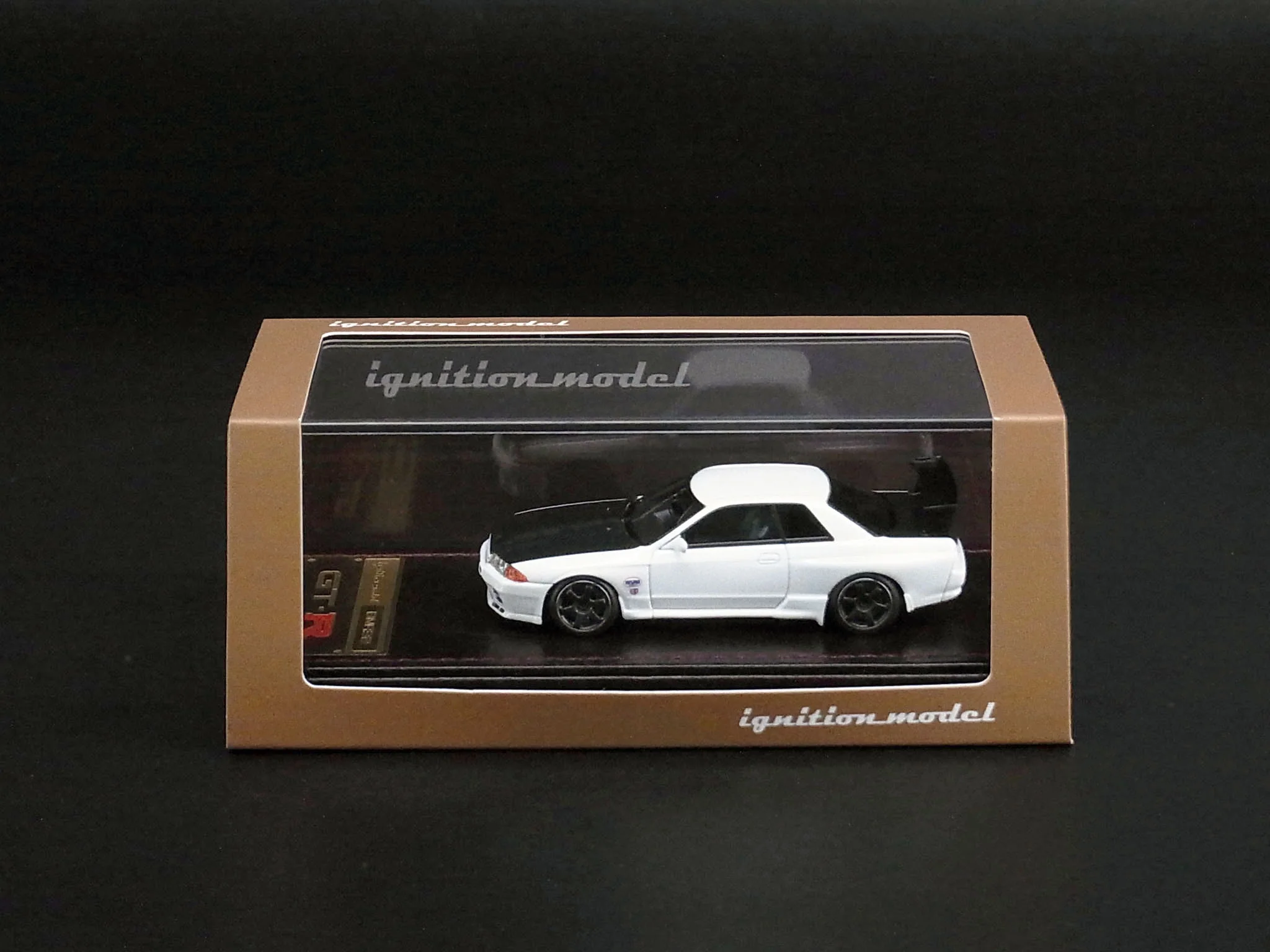 Ignition Model 1:64 Nissan Skyline GT-R (R32) Nismo in White - Image 3