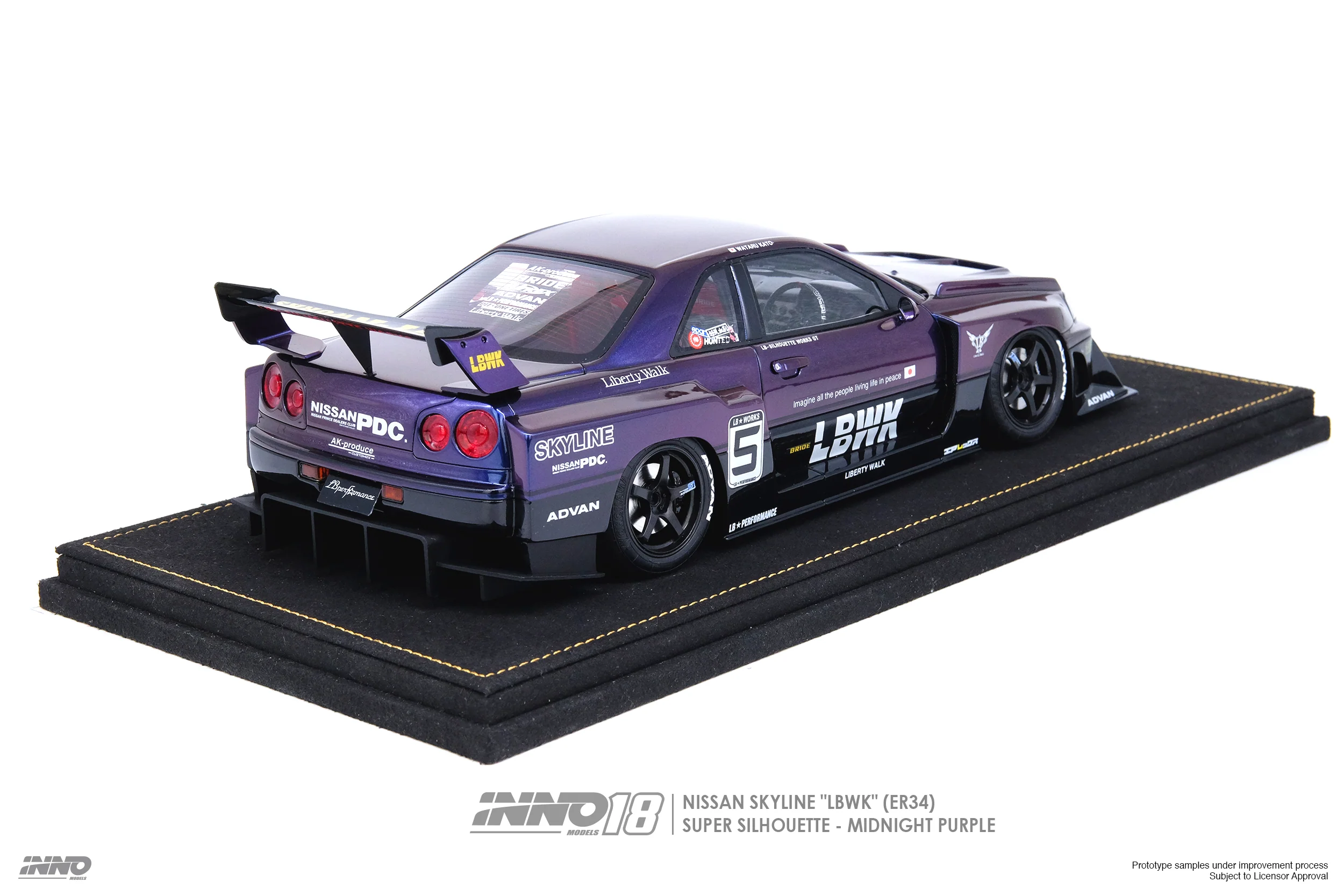 INNO18 1:18 Nissan Skyline (ER34) Super Silhouette "LBWK" in Midnight Purple II - Image 2