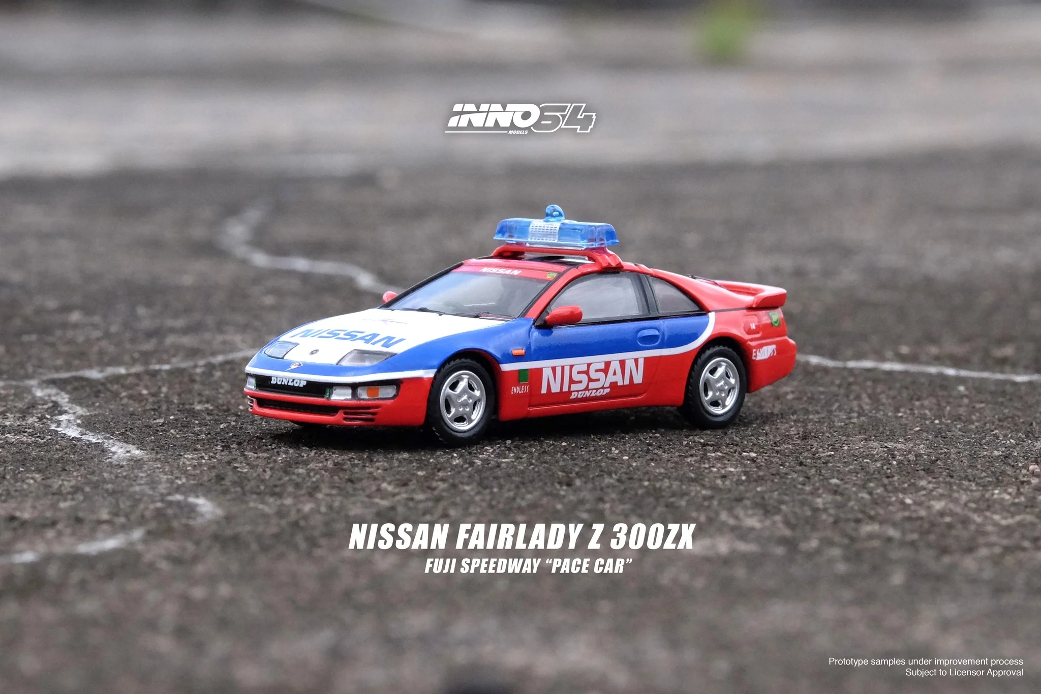 INNO64 1:64 Nissan Fairlady Z (Z32) Fuji Speedway "Pace Car" - Image 4