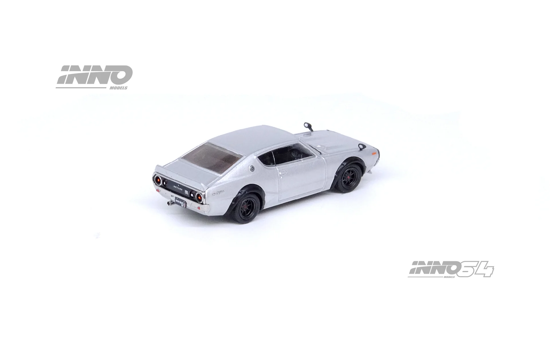 INNO64 1:64 Nissan Skyline 2000GT-R (KPGC110) in Silver - Image 7