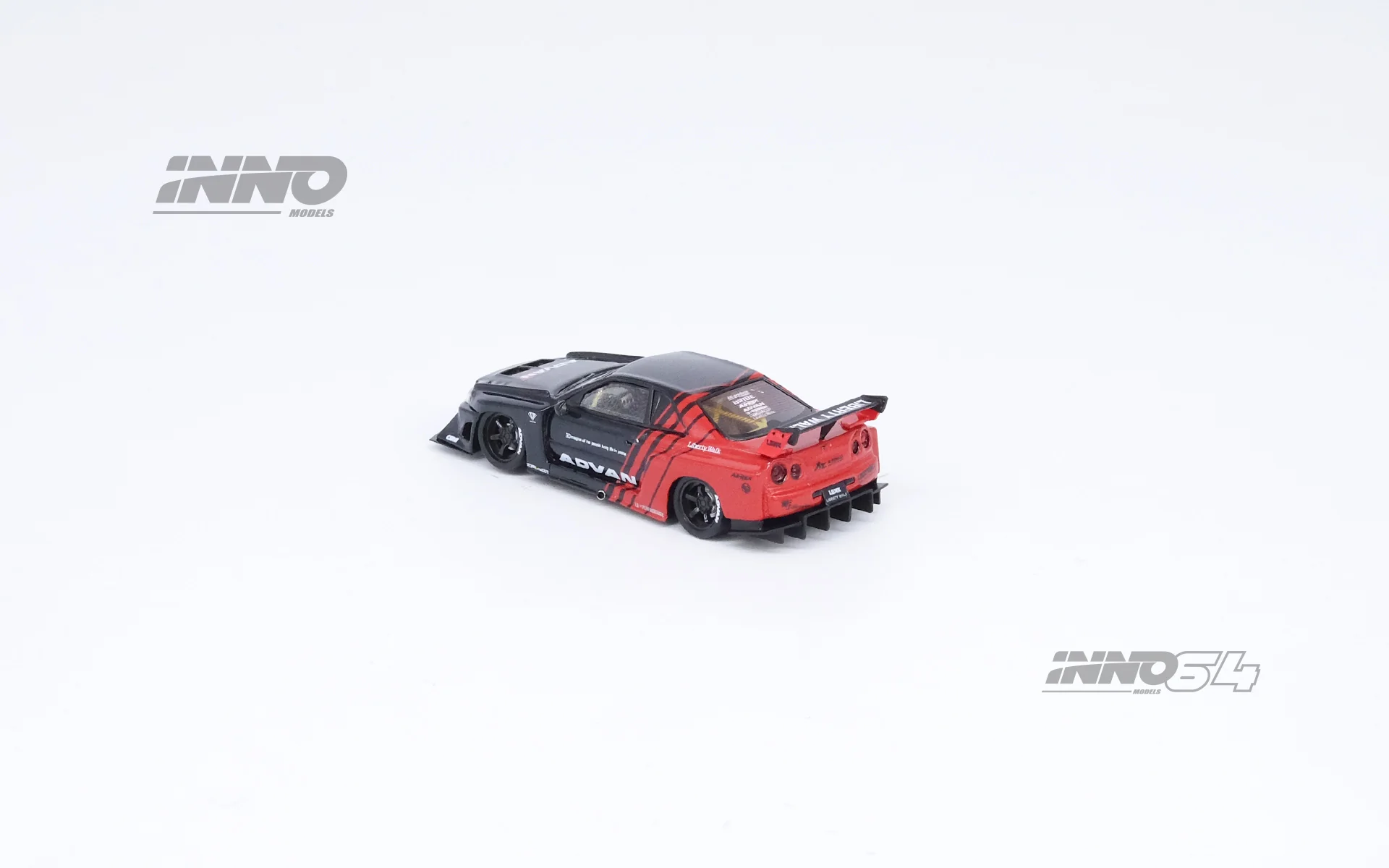 INNO64 1:64 Nissan Skyline (ER34) Super Silhouette "LBWK" with "ADVAN" Livery - Image 3