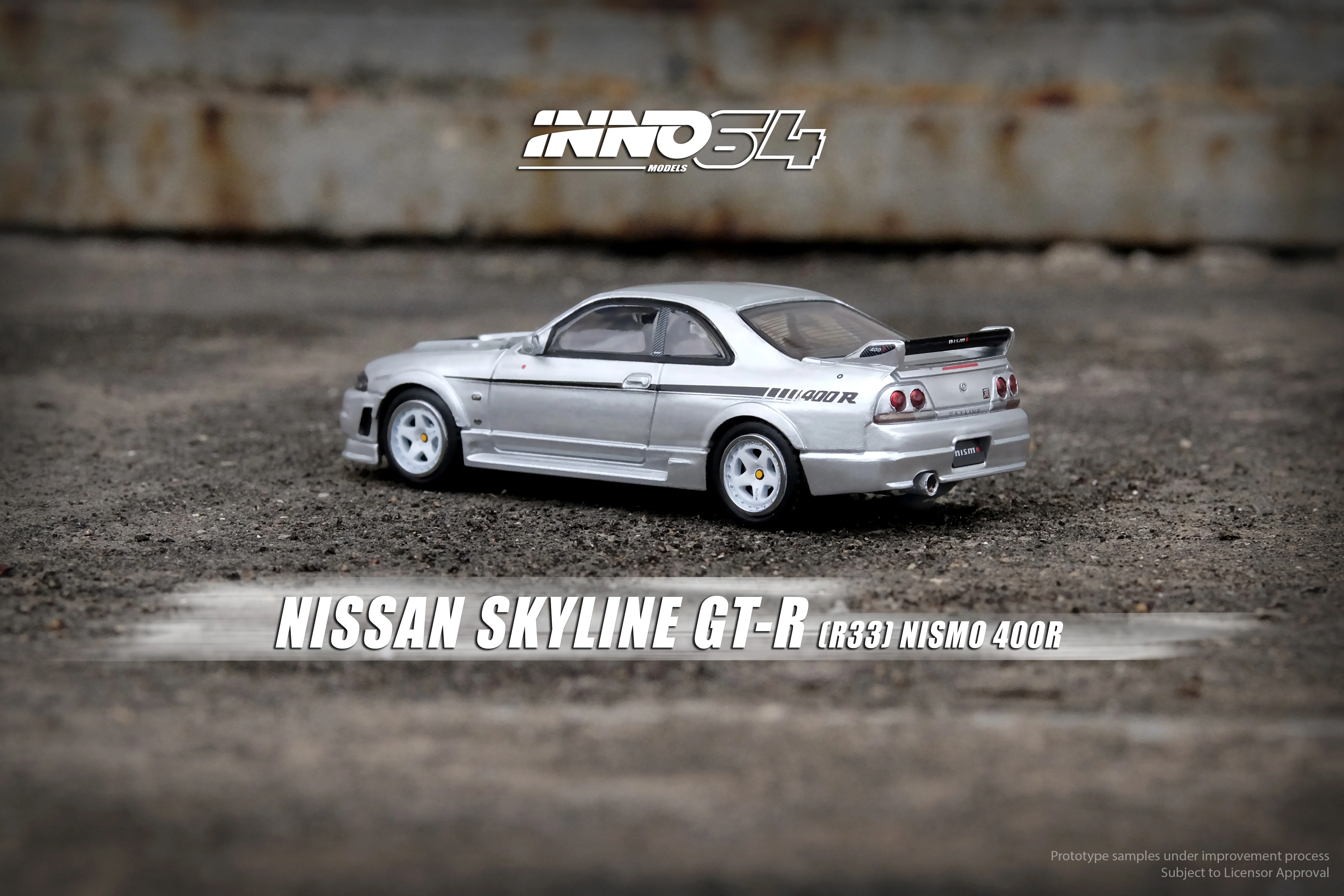 INNO64 1:64 Nissan Skyline GT-R (R33) NISMO 400R in Sonic Silver - Image 4