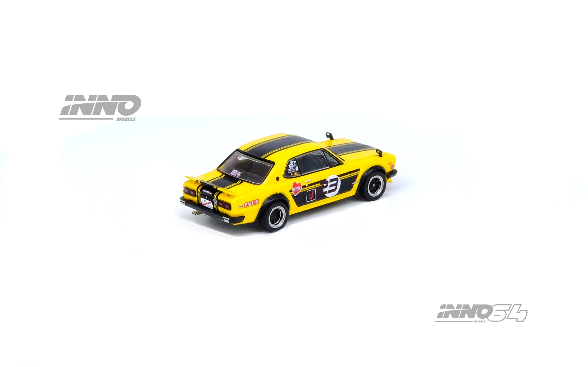 INNO64 1:64 Nissan Skyline (KPGC10) 2000 GT-R in Yellow - Image 2