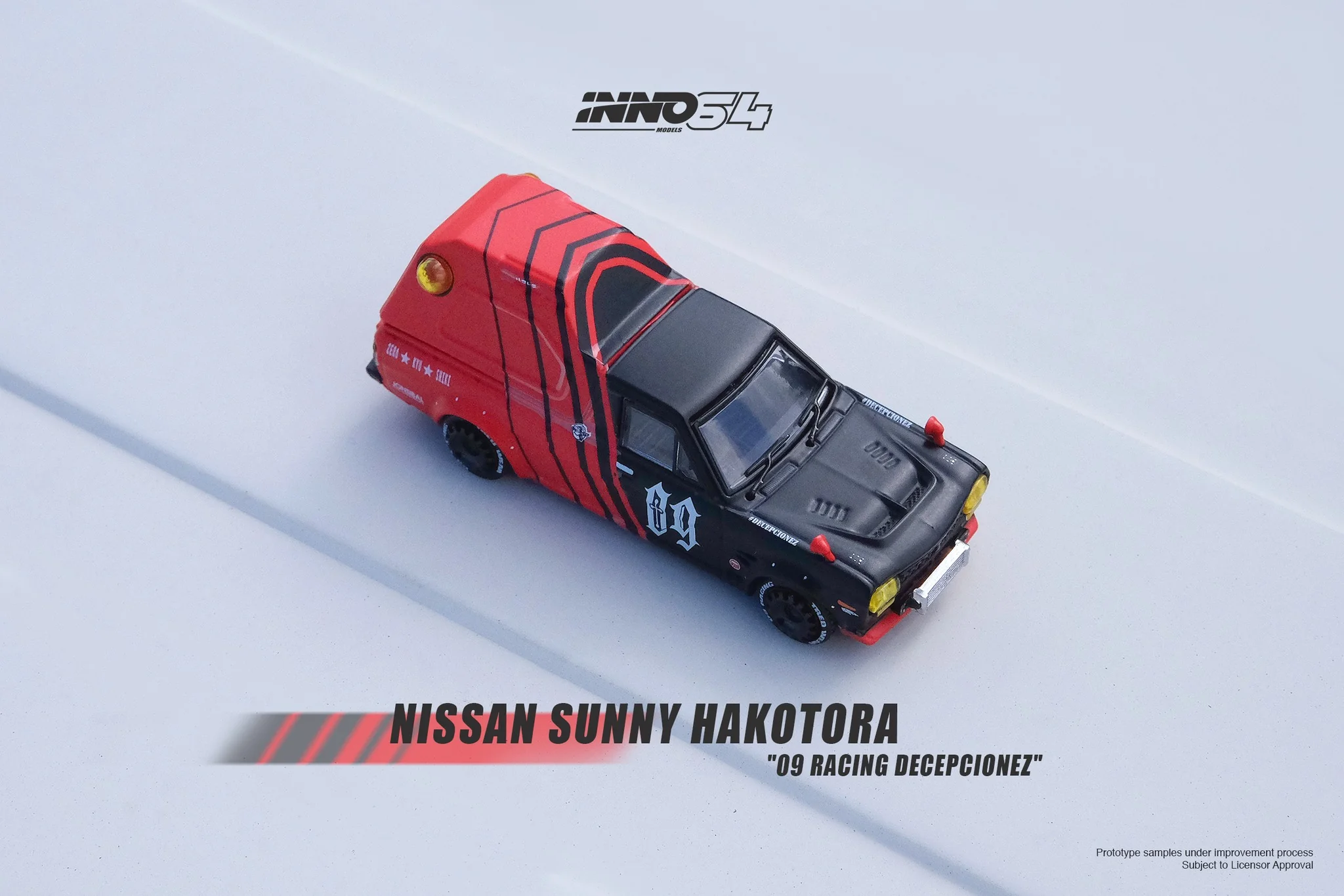 INNO64 1:64 Nissan Sunny "Hakotora" 09 Racing DECEPCIONEZ - Image 4