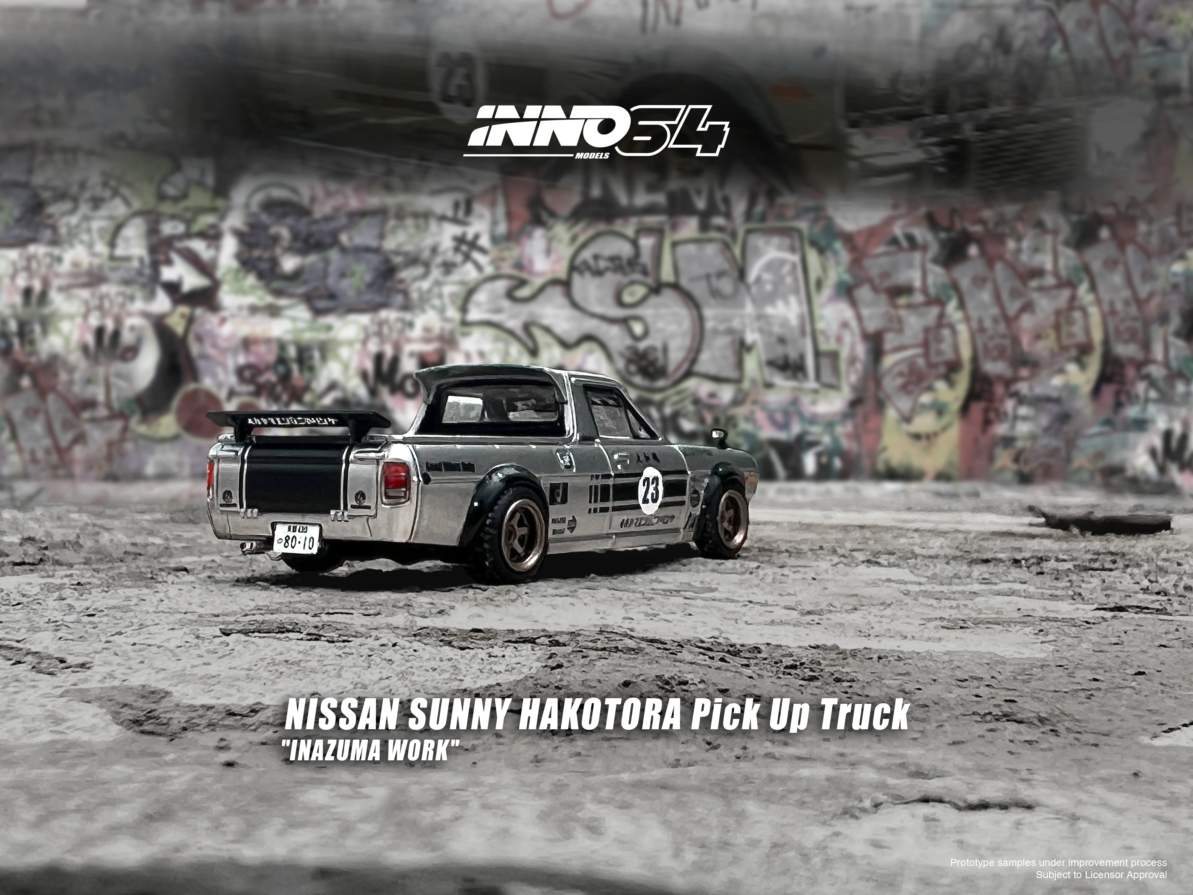 INNO64 1:64 Nissan Sunny Hakotora Pick Up Truck "INAZUMA WORK" - Image 3