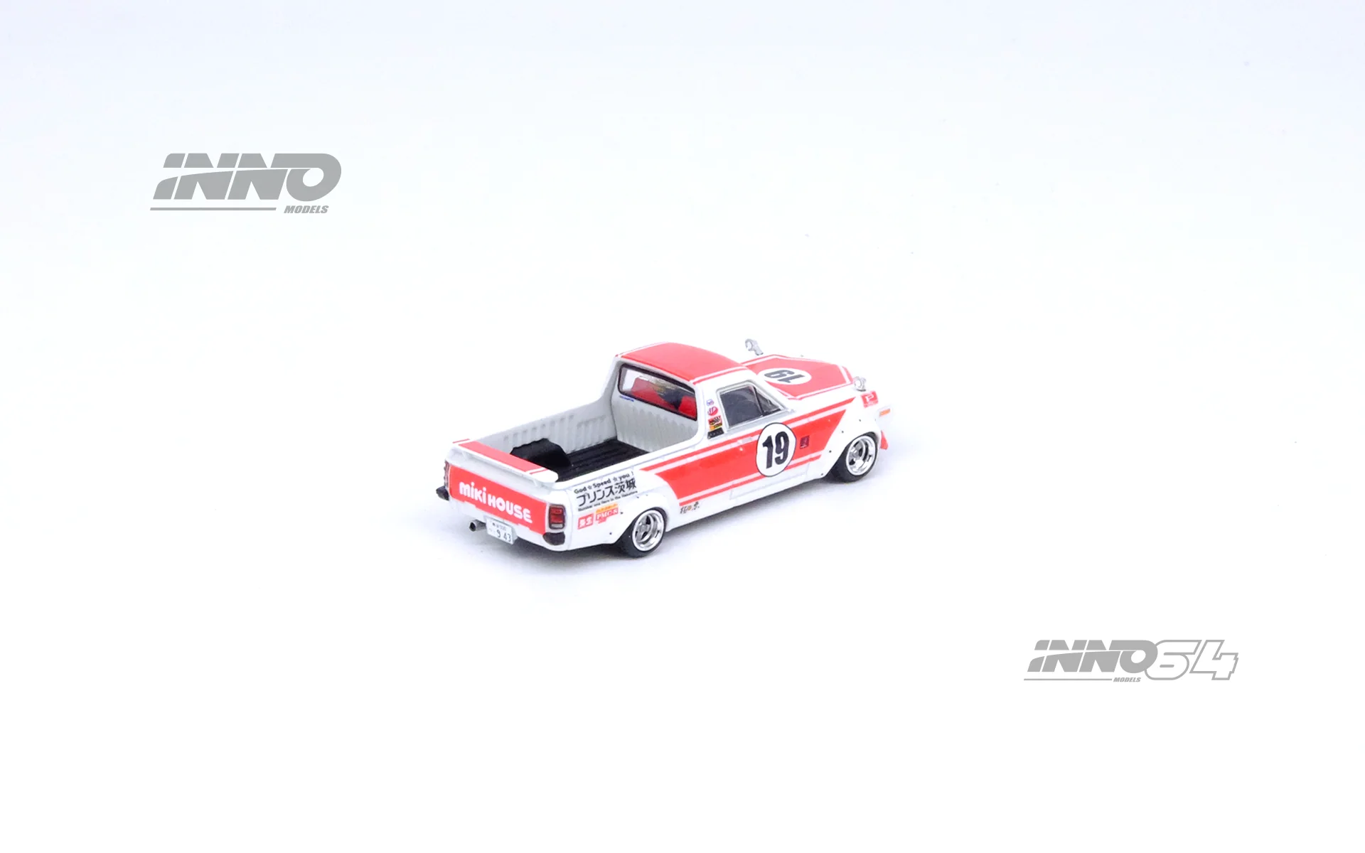 INNO64 1:64 Nissan Sunny Hakotora Pickup Malaysia Special Edition - Image 2