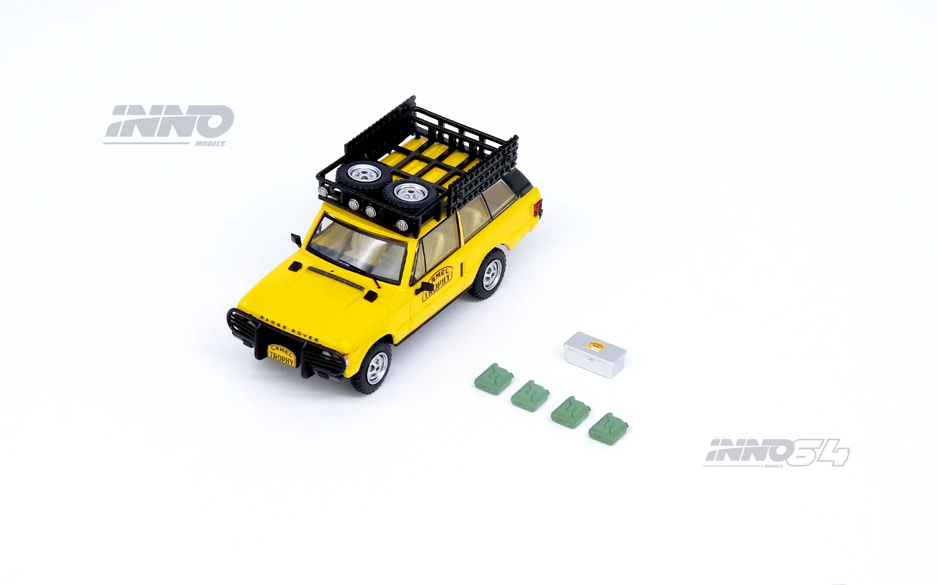 INNO64 1:64 Range Rover "CLASSIC" Camel Trophy 1982 with Accessories - Image 3
