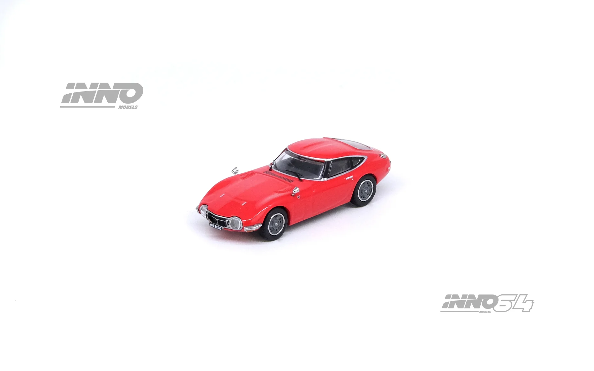 INNO64 1:64 Toyota 2000GT in Solar Red - Image 3