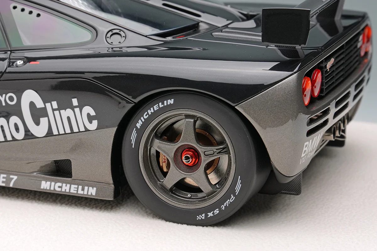 Make Up Co., Ltd / Eidolon 1:18 McLaren F1 GTR 01R 1995 - Image 6
