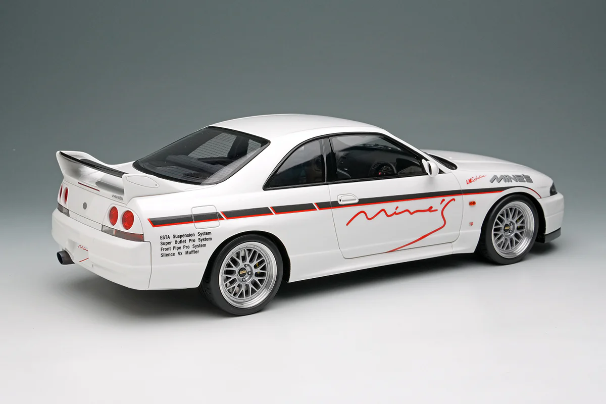 Make Up Co., Ltd / Eidolon 1:18 Nissan Skyline Skyline GT-R (BCNR33) MINE'S Edition - Image 7