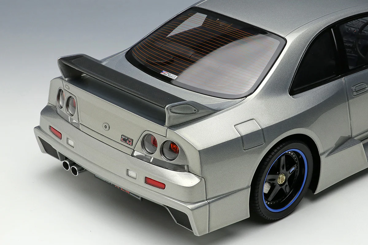 Make Up Co., Ltd / Eidolon 1:18 Nissan Skyline (BNCR33) NISMO GT-R LM Roadcar 1995 - Image 2