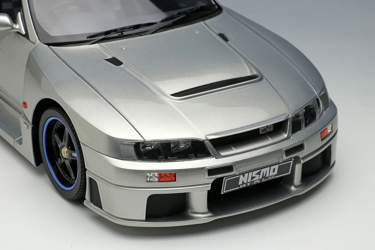 Make Up Co., Ltd / Eidolon 1:18 Nissan Skyline (BNCR33) NISMO GT-R LM Roadcar 1995 - Image 4