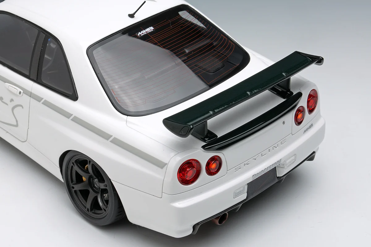 Make Up Co., Ltd / Eidolon 1:18 Nissan Skyline GT-R (BNR34) Mine's V-spec N1 Tokyo Auto Salon 2024 - Image 5