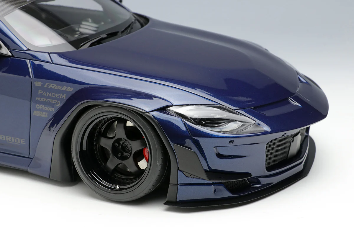 Make Up Co., Ltd / Eidolon 1:18 Nissan Z 2023 PANDEM in Midnight Blue - Image 4
