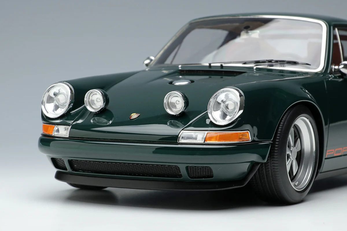 Make Up Co., Ltd / EIDOLON 1:18 Porsche 911 (964) Singer Coupe - Image 5