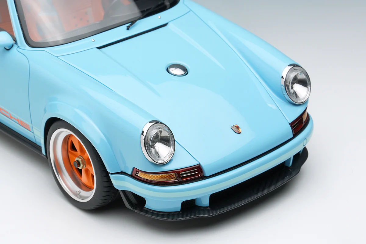 Make Up Co., Ltd / Eidolon 1:18 Porsche 911 DLS 2023 in Gulf Blue - Image 3