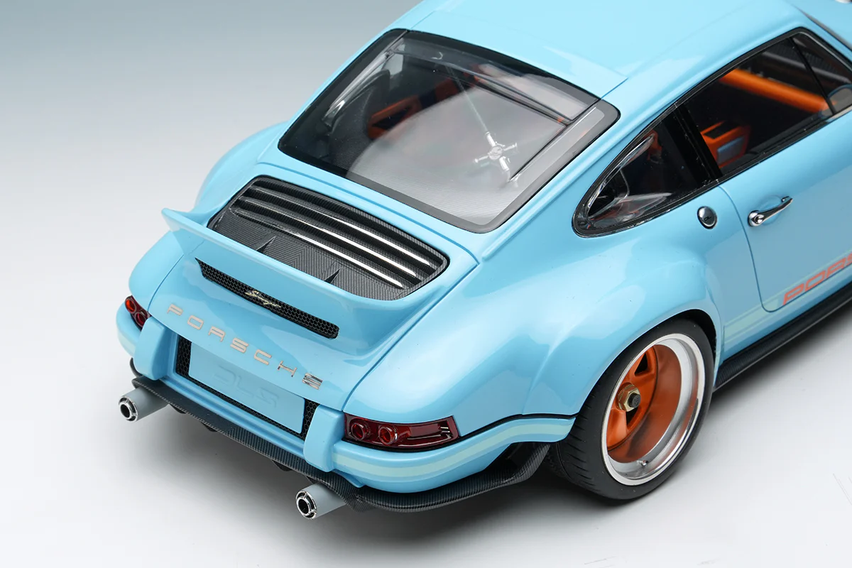 Make Up Co., Ltd / Eidolon 1:18 Porsche 911 DLS 2023 in Gulf Blue - Image 4
