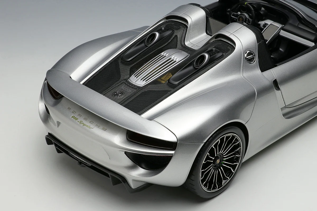 Make Up Co., Ltd / Eidolon 1:18 Porsche 918 Spyder 2011 - Image 3