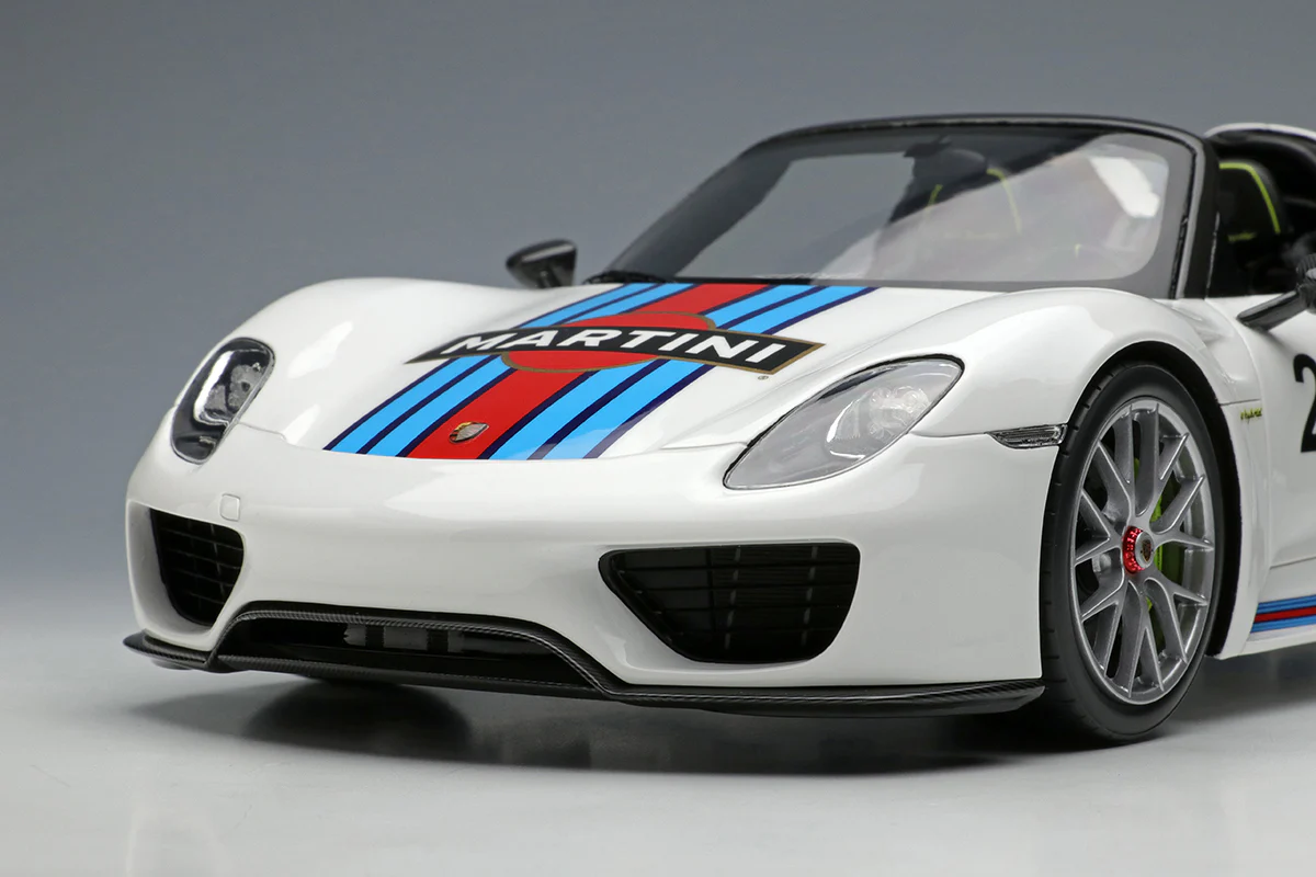 Make Up Co., Ltd / Eidolon 1:18 Porsche 918 Spyder 2011 Martini stripe - Image 8