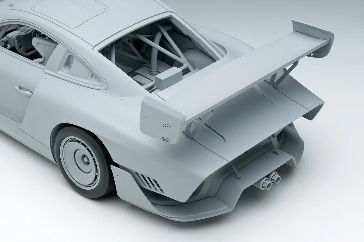 *PREORDER* Make Up Co., Ltd. / EIDOLON 1:18 Porsche 935/19 2019 - Image 8