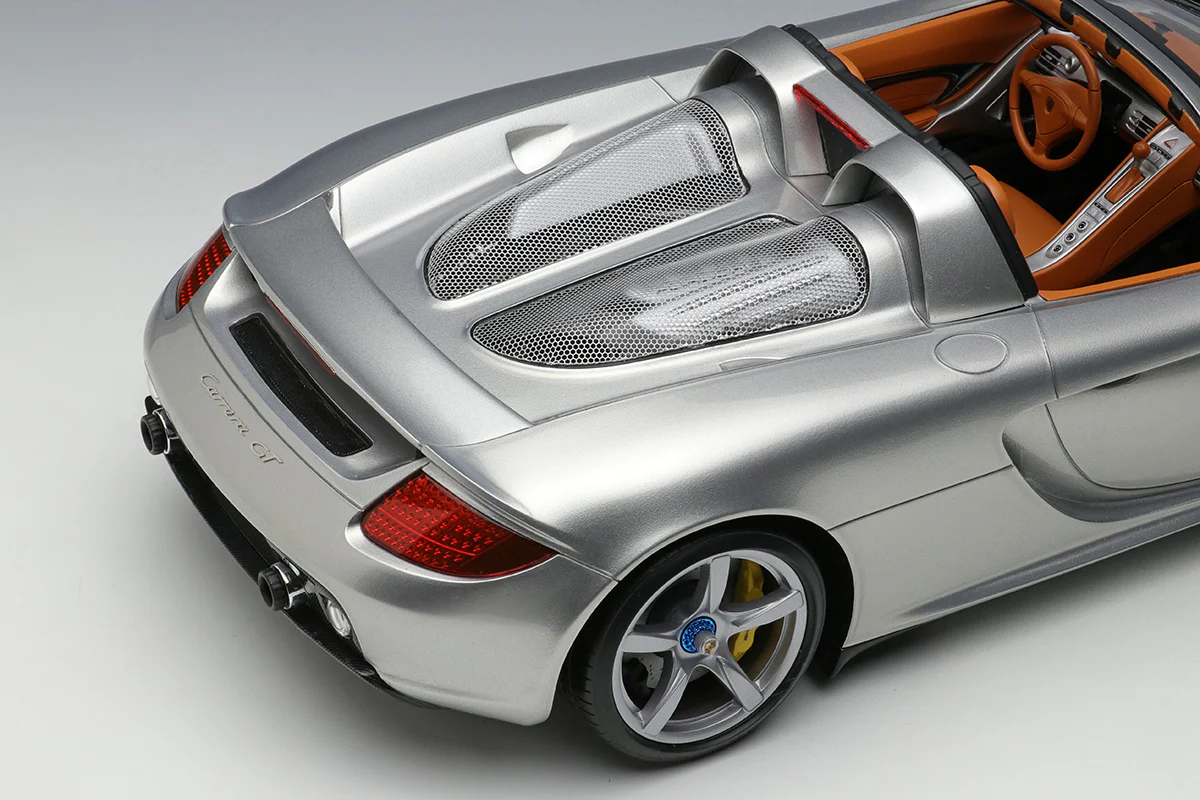 Make Up Co., Ltd / Eidolon 1:18 Porsche Carrera 2004 GT - Image 2