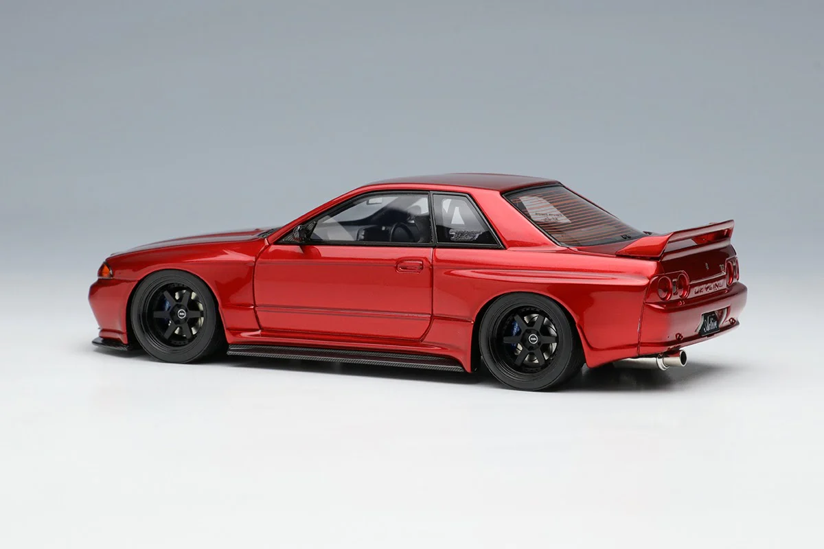 *PREORDER* Make Up Co., Ltd / Eidolon 1:43 Nissan Skyline GT-R (BNR32) Garage Active Skyline GT-R Widebody (RC-VI Wheel) in Candy Red - Image 2