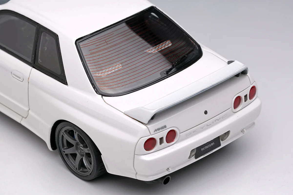 *PREORDER* Make Up Co., Ltd / Eidolon 1:43 Nissan Skyline GT-R (BNR32) Mine's BUILT BY LEGENDS in Shiranami White - Image 2