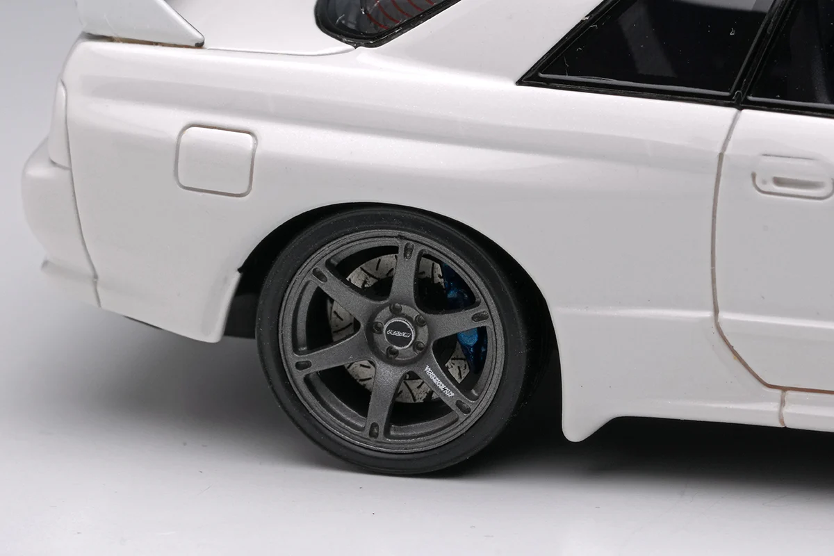 *PREORDER* Make Up Co., Ltd / Eidolon 1:43 Nissan Skyline GT-R (BNR32) Mine's BUILT BY LEGENDS in Shiranami White - Image 7