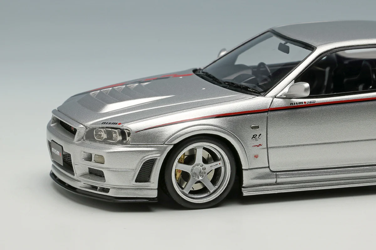 Make Up Co., Ltd / Eidolon 1:43 Nissan Skyline GT-R (BNR34) NISMO R-Tune Edition - Image 9